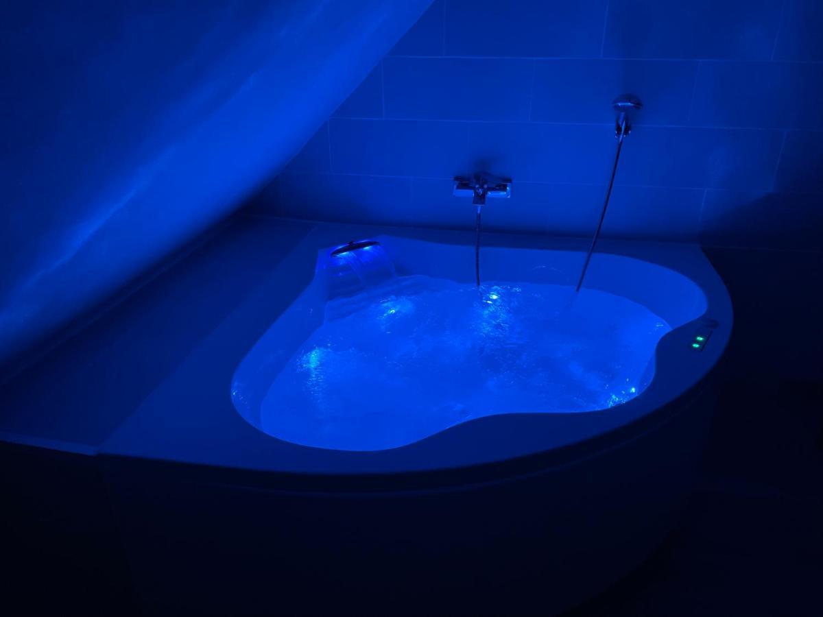 Le Nid D'Amour 2Pers / Wifi / Sauna Houssen Екстериор снимка